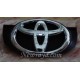 emblem grille Toyota Grand Innova